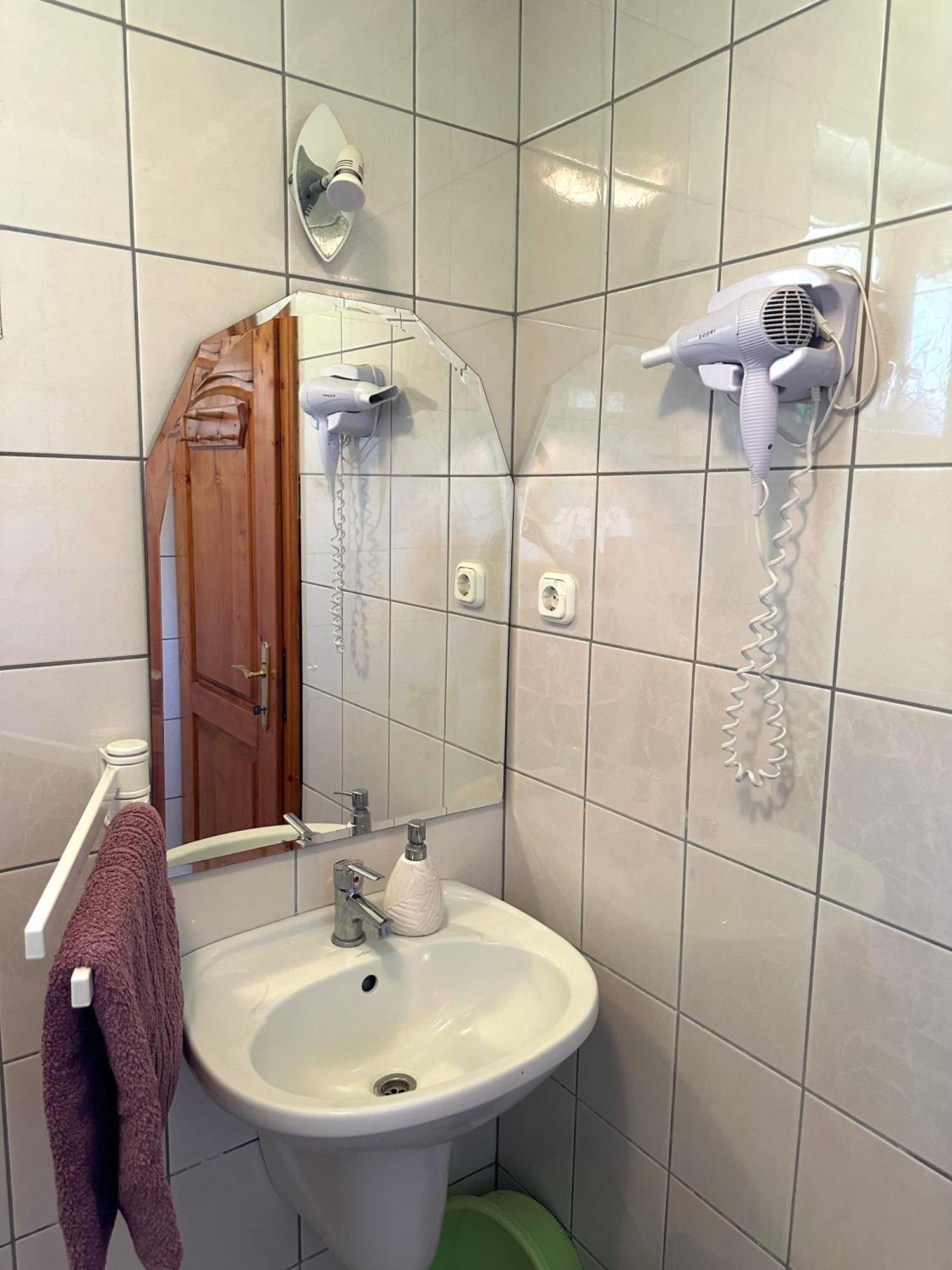 Judit Apartments Hévíz Eksteriør billede
